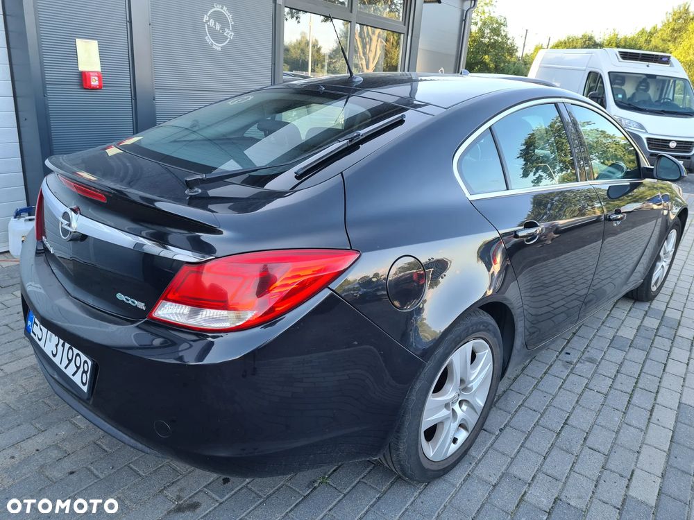Opel Insignia 2.0 CDTI Edition - 11