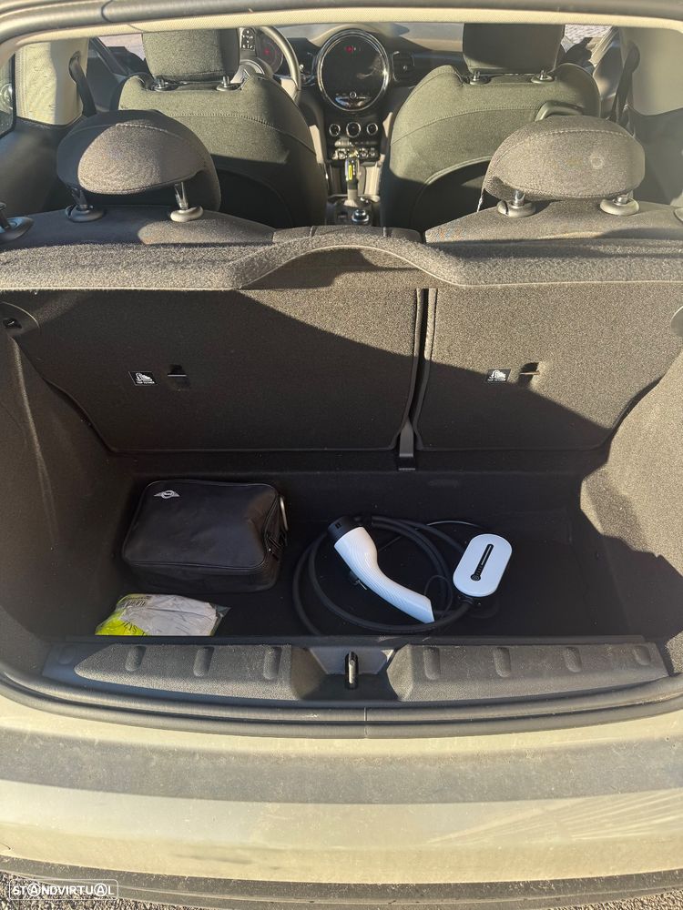 MINI 3 Portas Cooper SE - 11