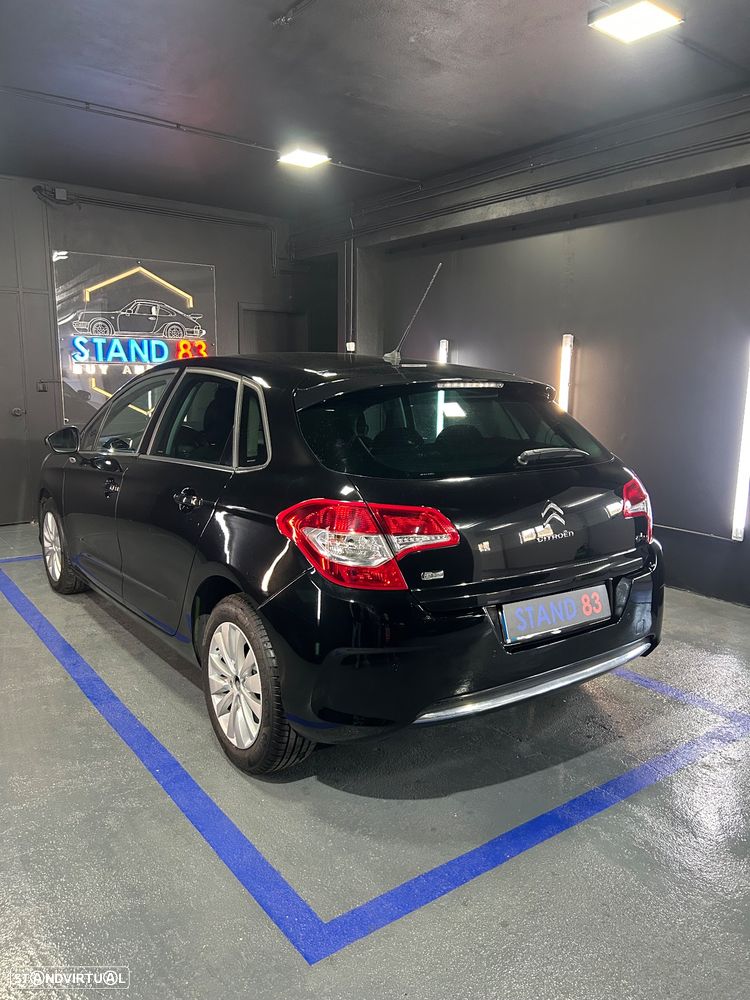 Citroën C4 e-HDi 110 Exclusive - 3