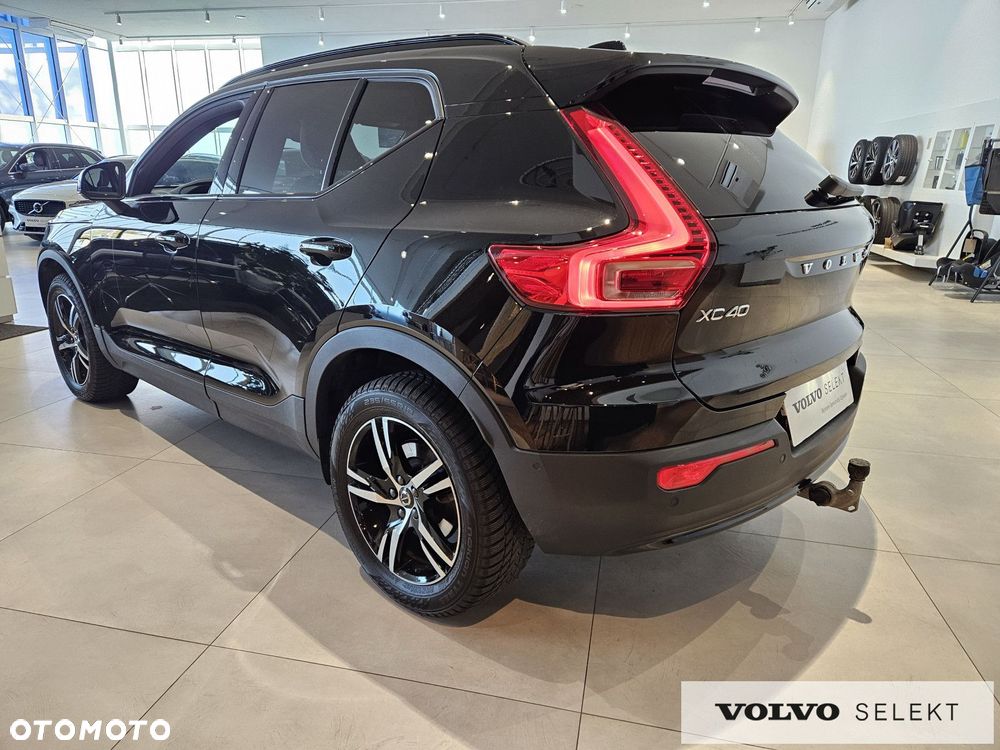 Volvo XC 40 - 9