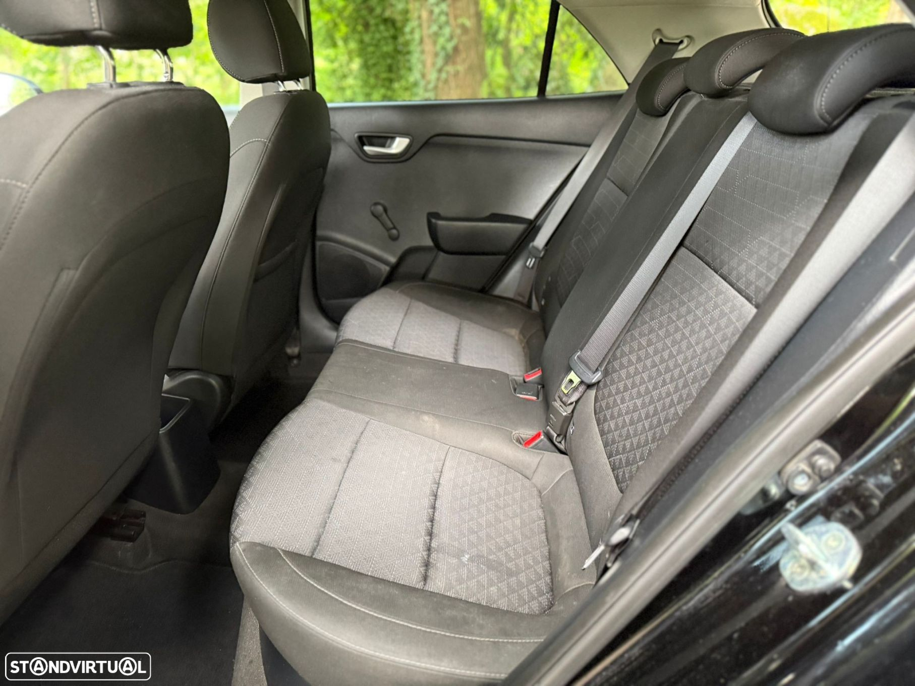 Kia Rio 1.2 CVVT Dynamic - 17