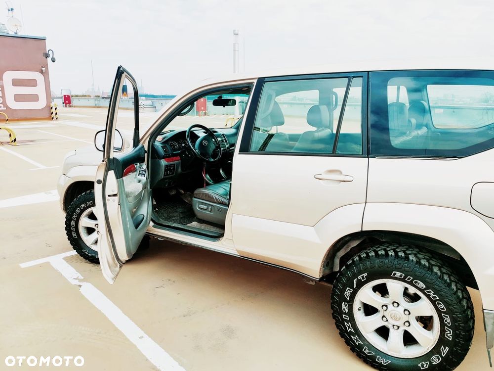 Toyota Land Cruiser 3.0 D Luna Comfort - 11