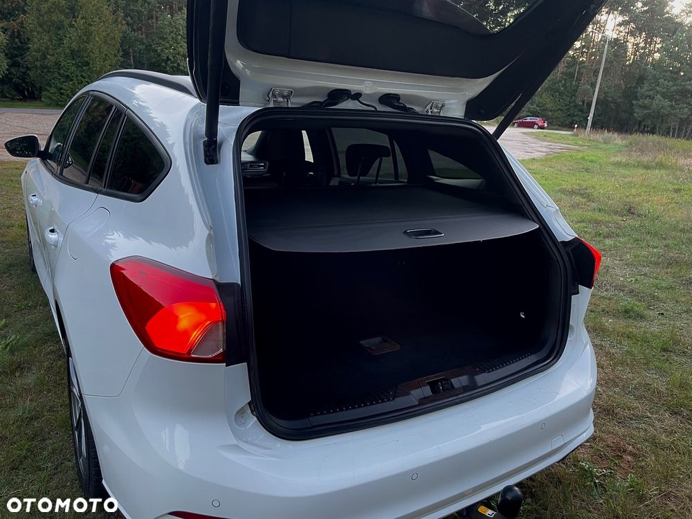 Ford Focus 2.0 EcoBlue ST-Line - 29