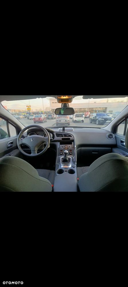 Peugeot 3008 2.0 HDi Premium - 5