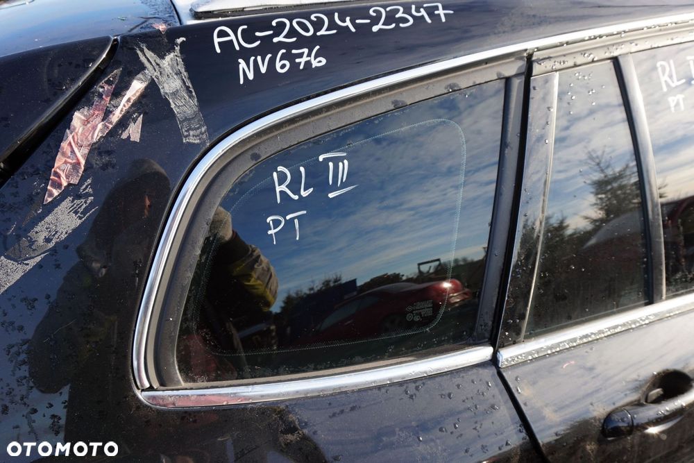 SZYBA KAROSERYJNA TYLNA PRAWA BOCZNA LAGUNA III PH1 KOMBI  RENAULT 2007-2012 - 2