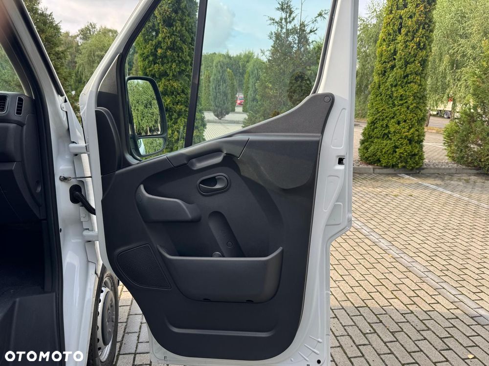 Renault Master - 18