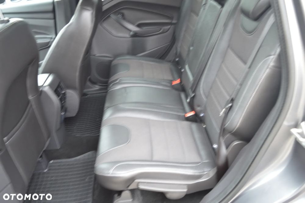 Ford Kuga 2.0 TDCi 4x4 Titanium - 15