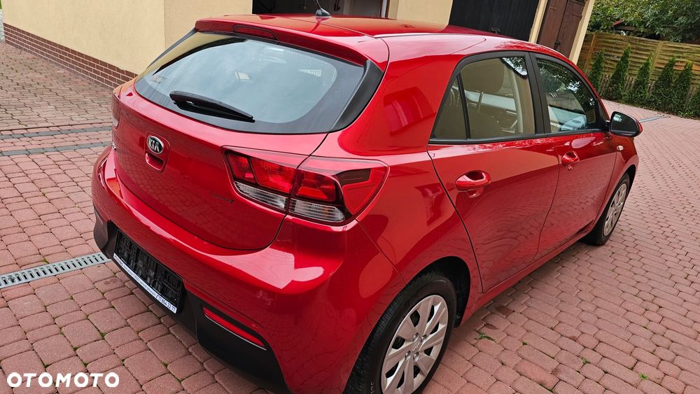 Kia Rio 1.2 L Business Line - 18