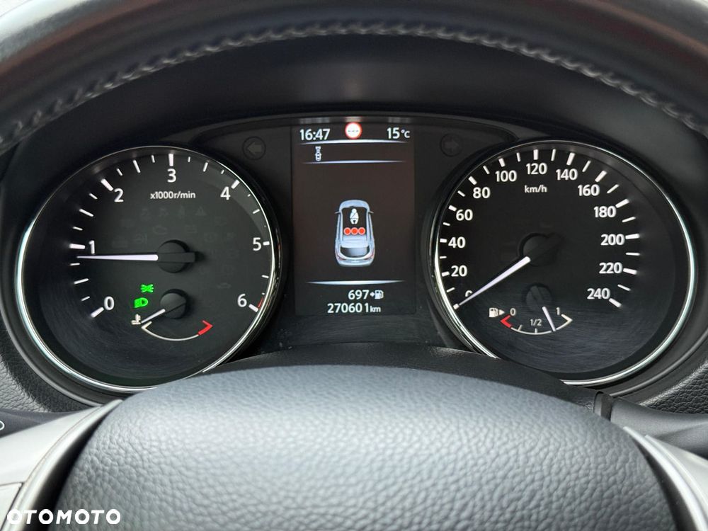 Nissan Qashqai 1.5 dCi N-Connecta - 13