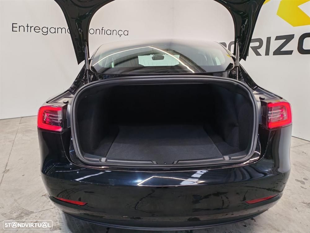 Tesla Model 3 Long Range Tração Traseira - 17