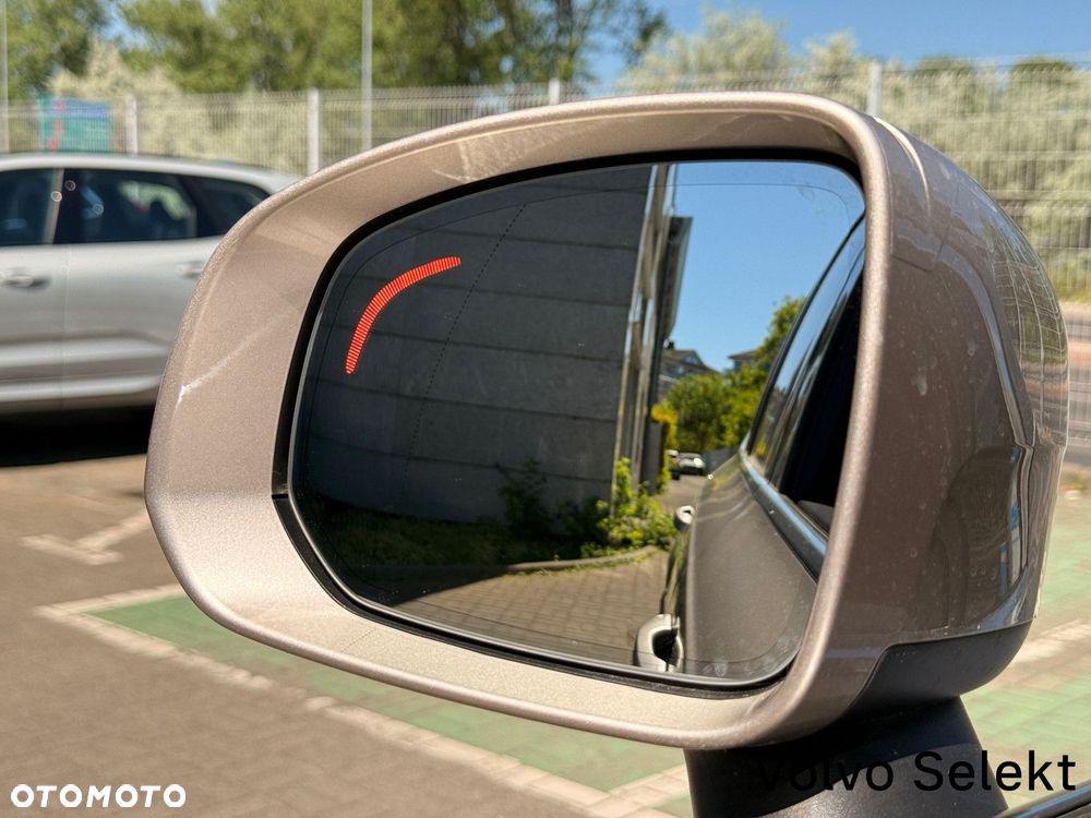 Volvo XC 90 - 12