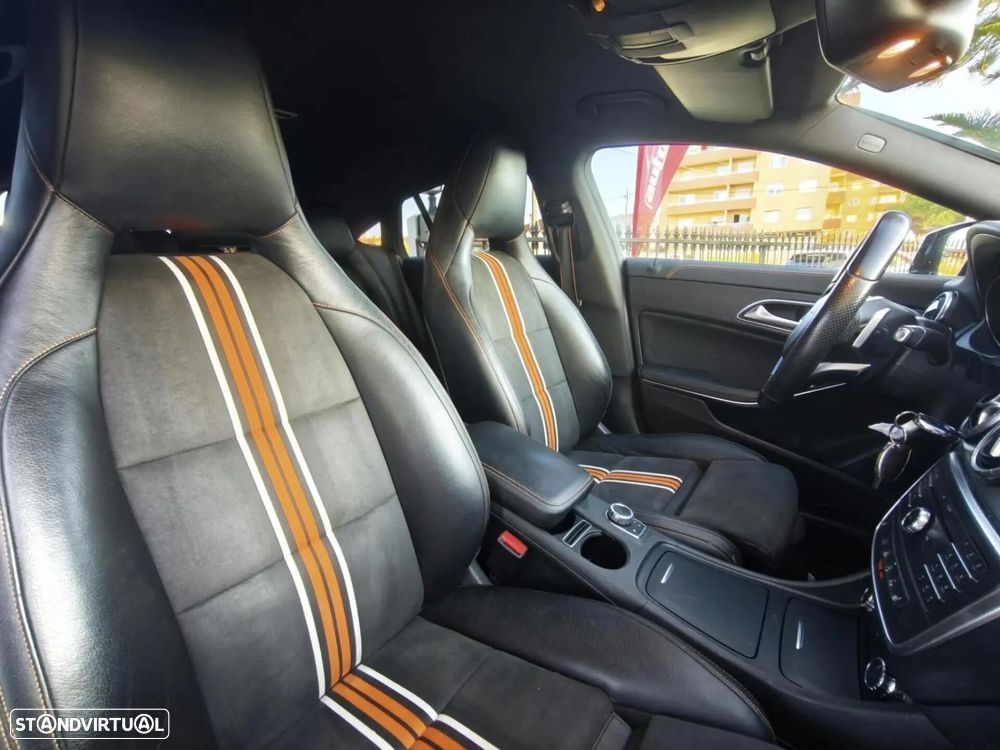 Mercedes-Benz CLA 220 (CDI) d 4Matic 7G-DCT Orange Art Edition - 28