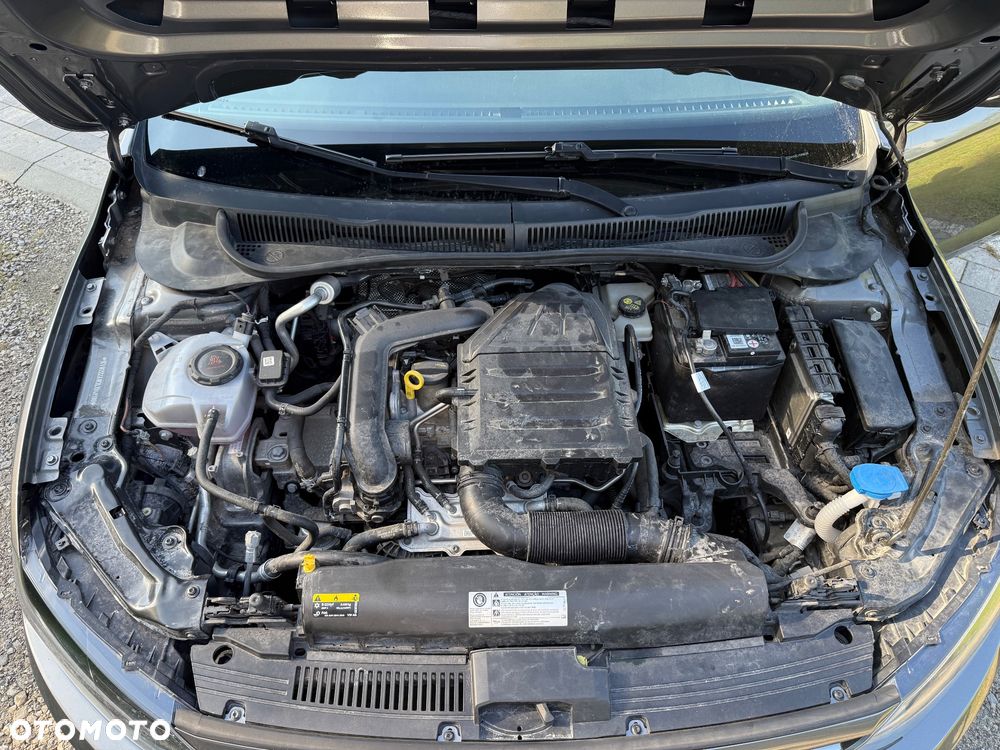 Volkswagen Polo - 9