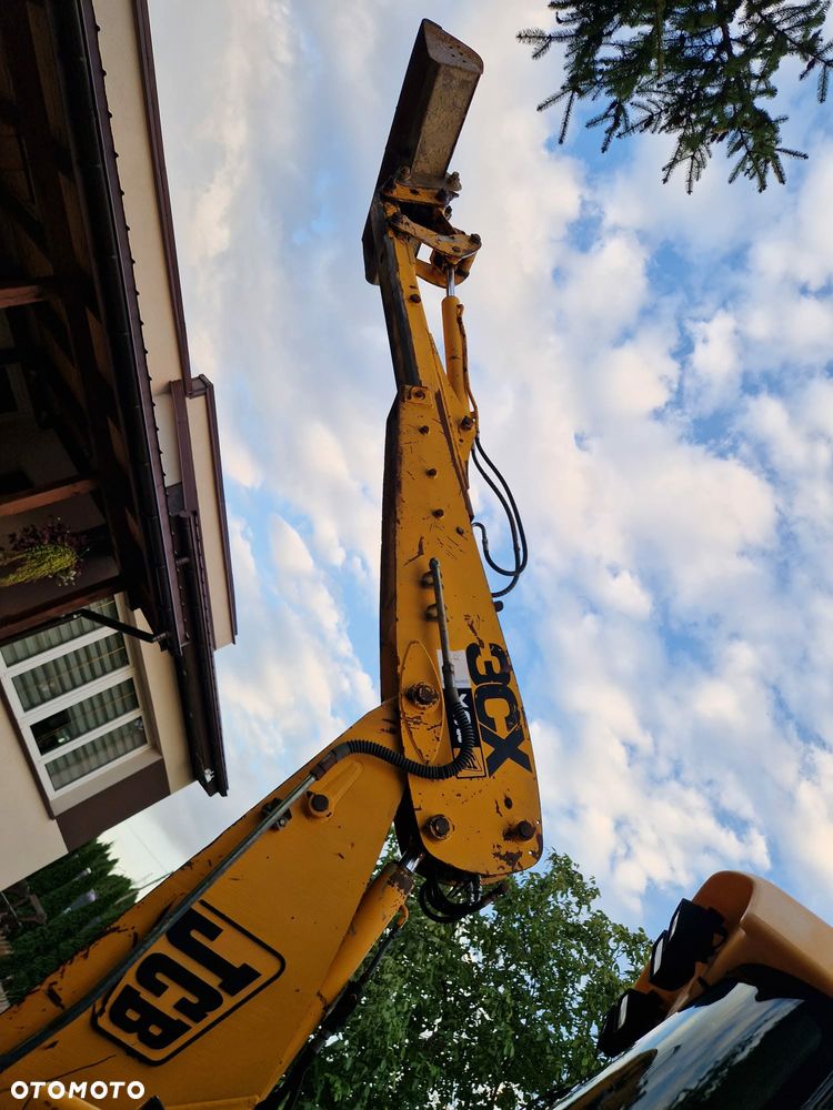 JCB 3CX - 11