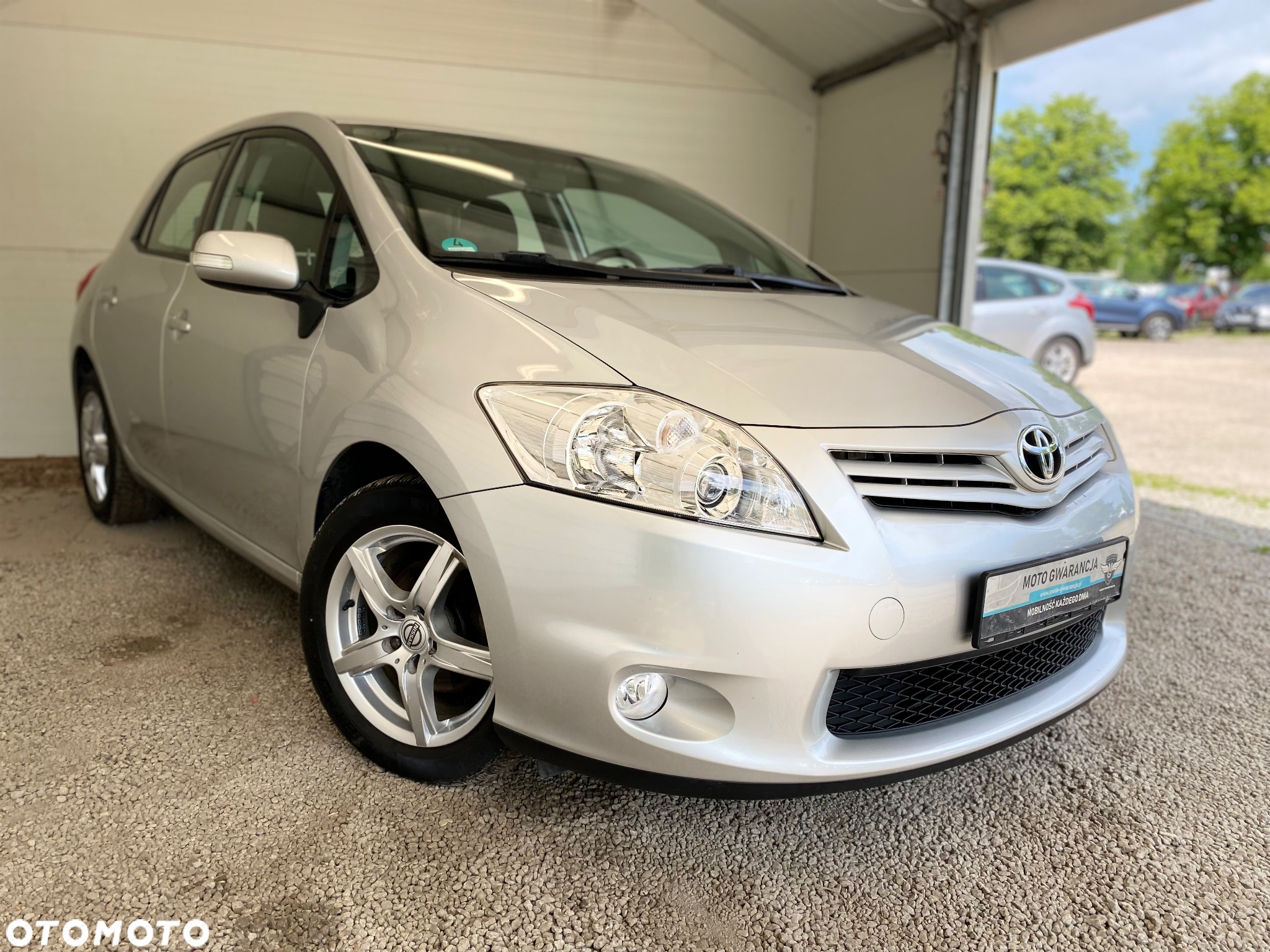 Toyota Auris 1.6 Luna - 3