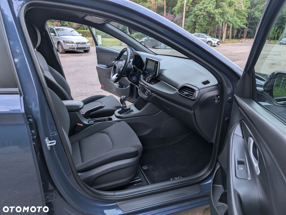 Hyundai i30 1.4 GO Plus - 26