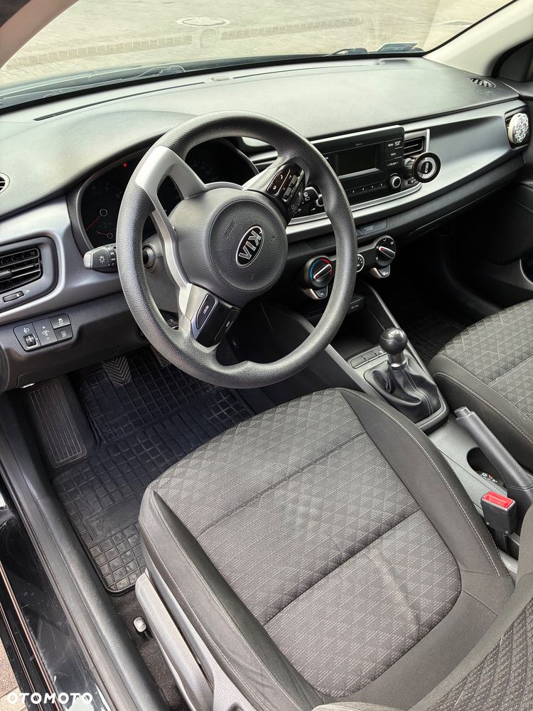 Kia Rio 1.2 M - 12