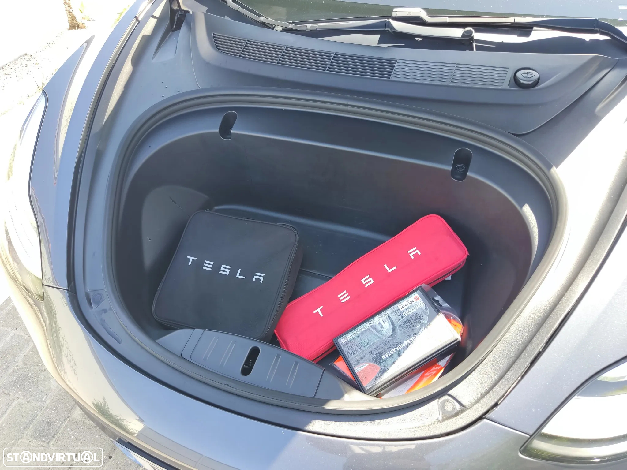 Tesla Model 3 Long Range AWD Dual Motor - 28