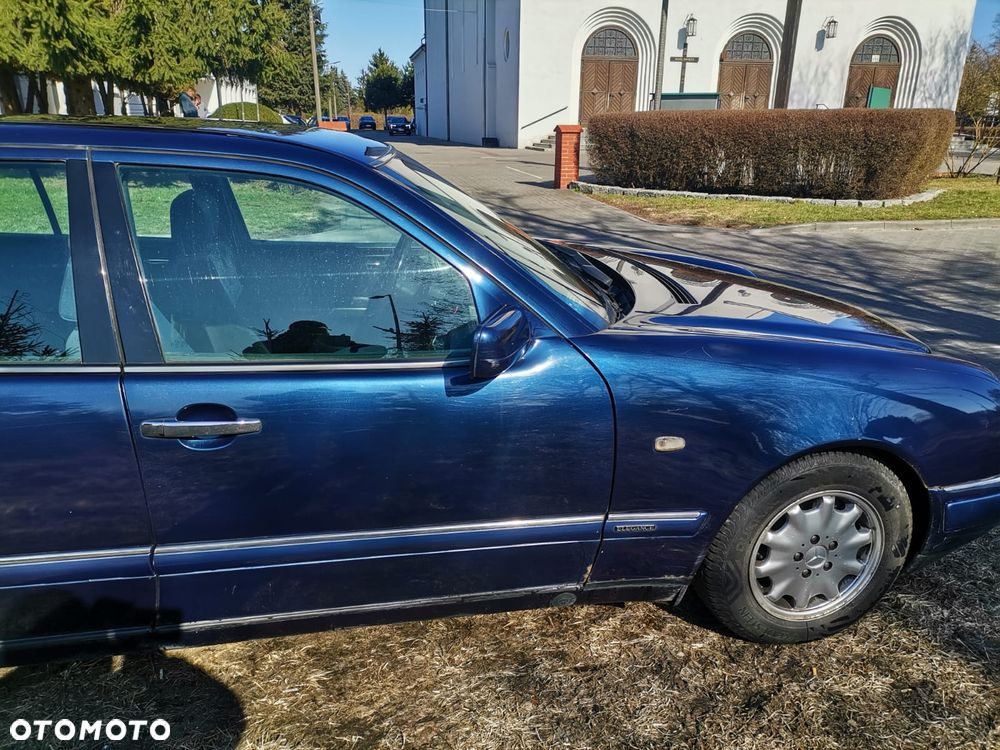 Mercedes-Benz Klasa E 290 TD Elegance - 14