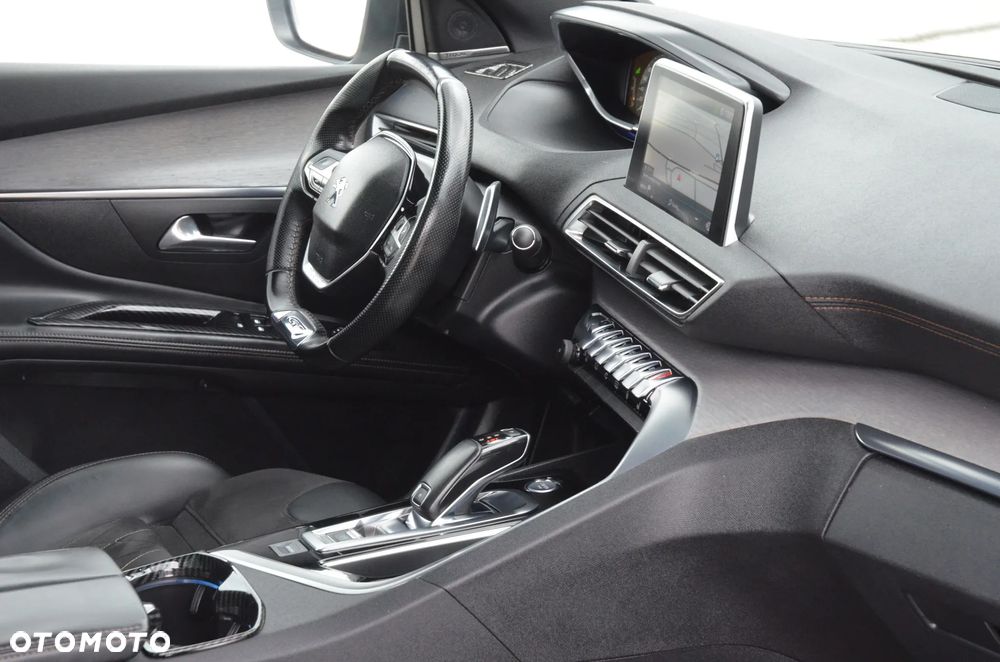 Peugeot 5008 - 27