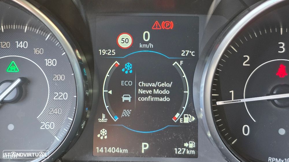 Jaguar E-Pace 2.0 i4D R-Dynamic AWD Aut. - 29