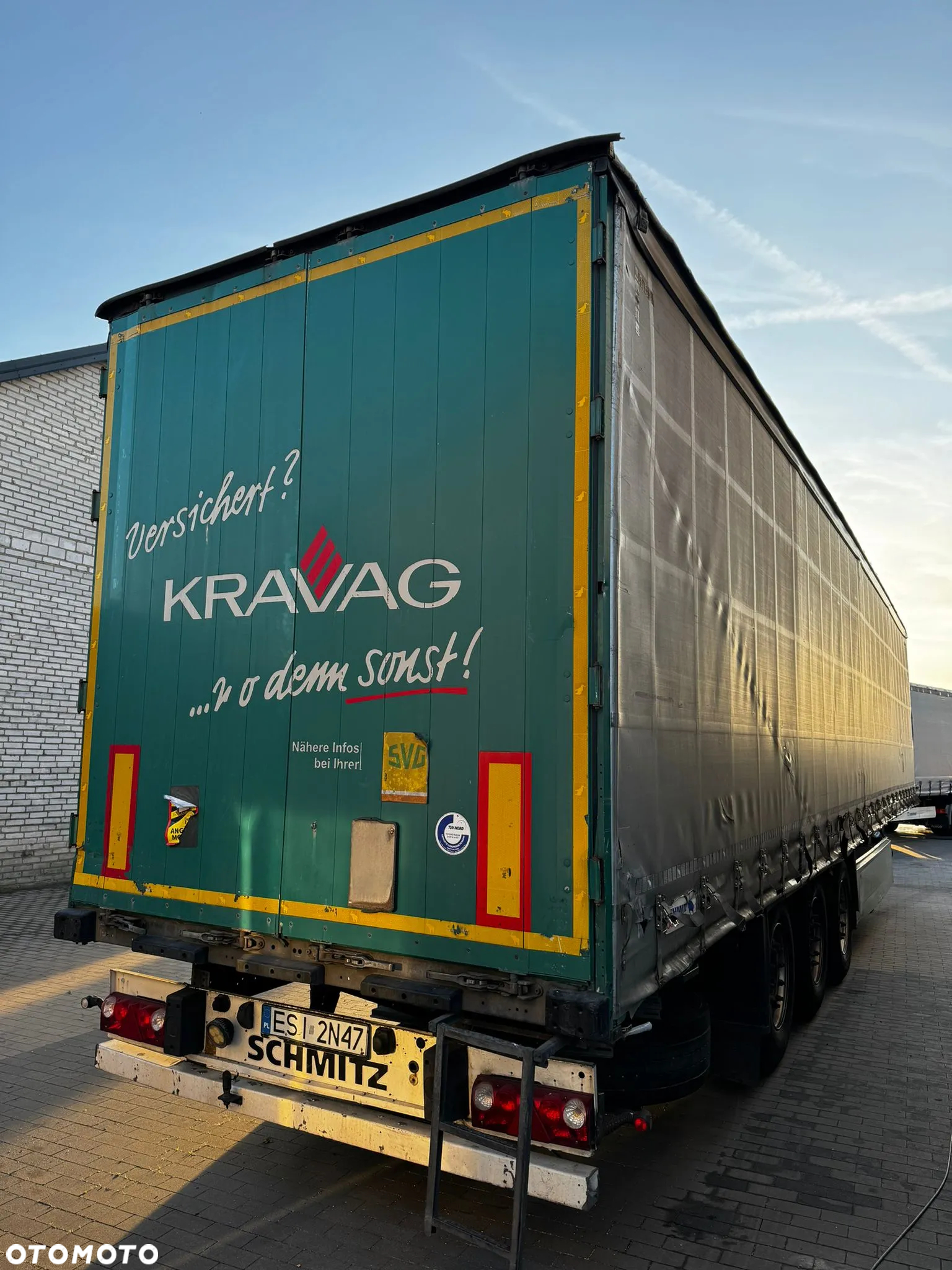 Schmitz Cargobull - 3
