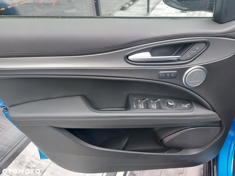 Alfa Romeo Stelvio 2.0 Turbo Veloce Q4 - 15