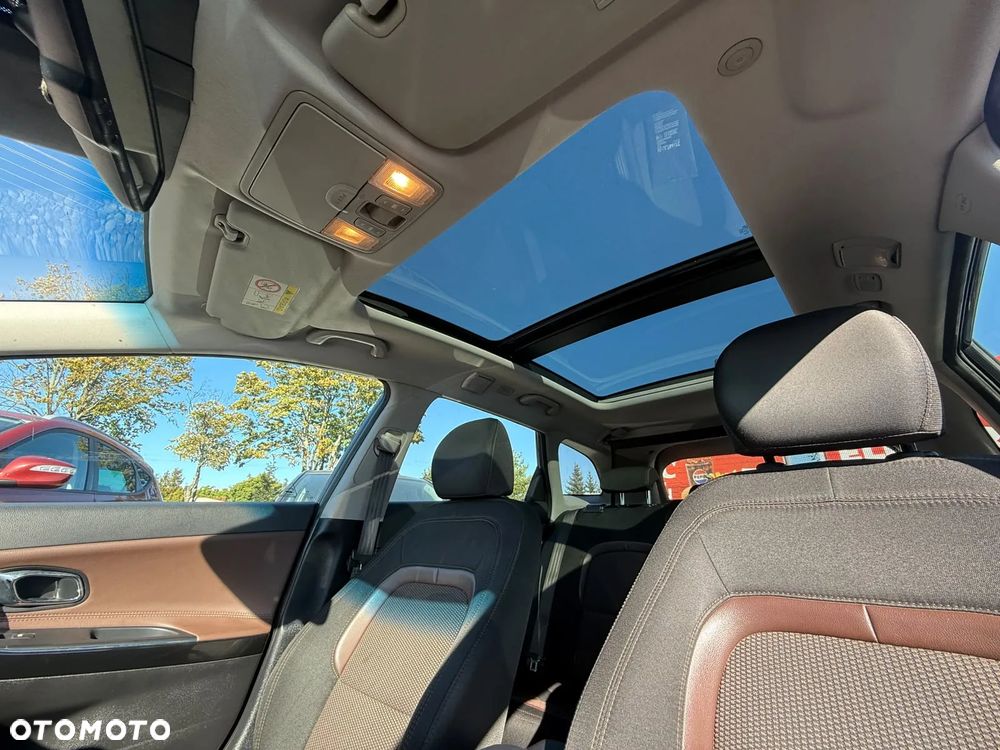 Kia Ceed 1.6 CRDi 128 Platinum Edition - 28