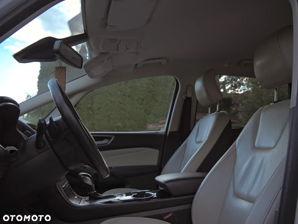 Ford S-Max 2.0 EcoBoost Titanium - 21