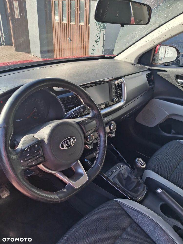 Kia Stonic - 12