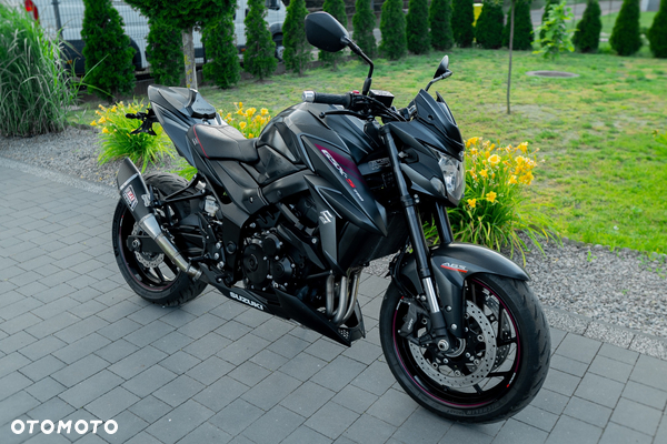 Suzuki GSX