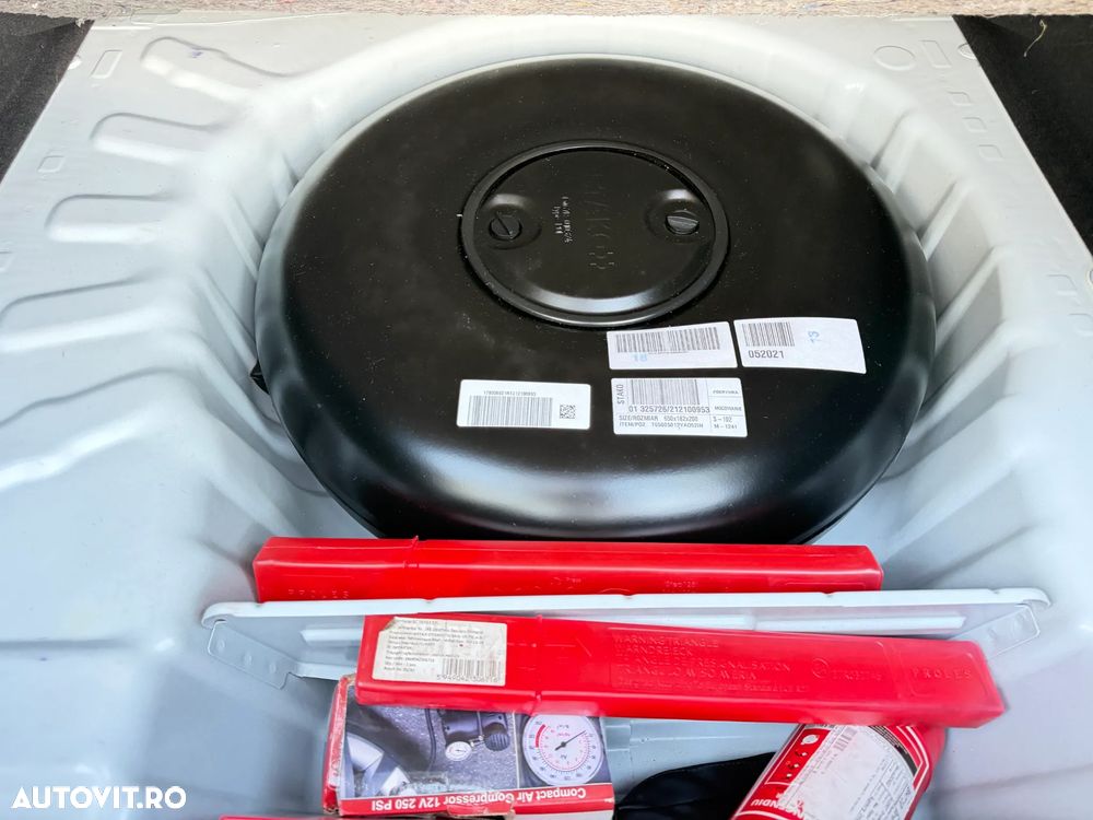 Dacia Logan TCe 90 MT6 Expression - 14