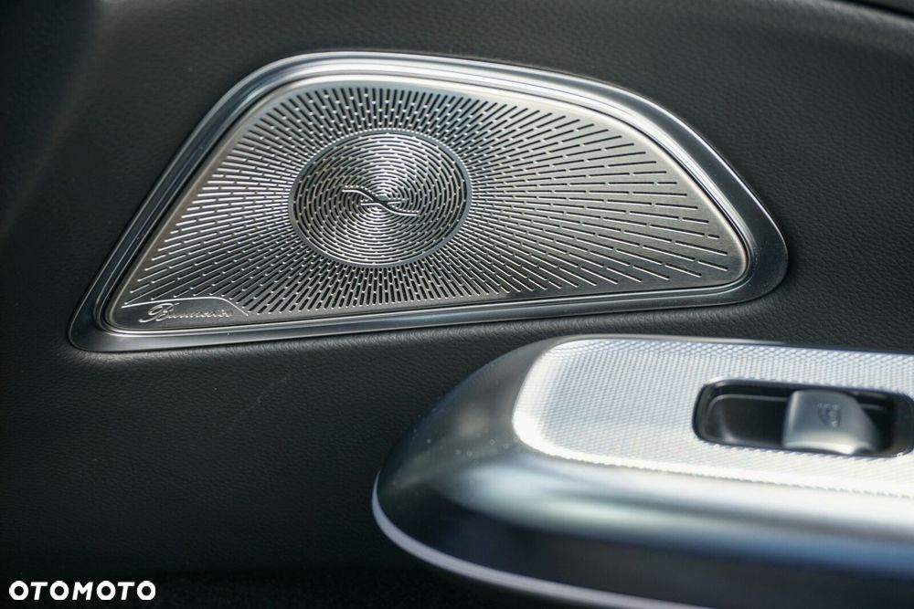 Mercedes-Benz Klasa E - 19
