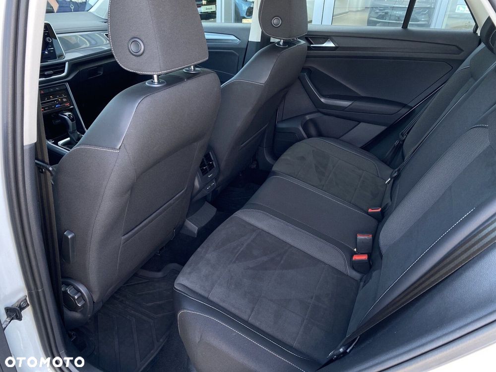 Volkswagen T-Roc 1.5 TSI Style DSG - 26