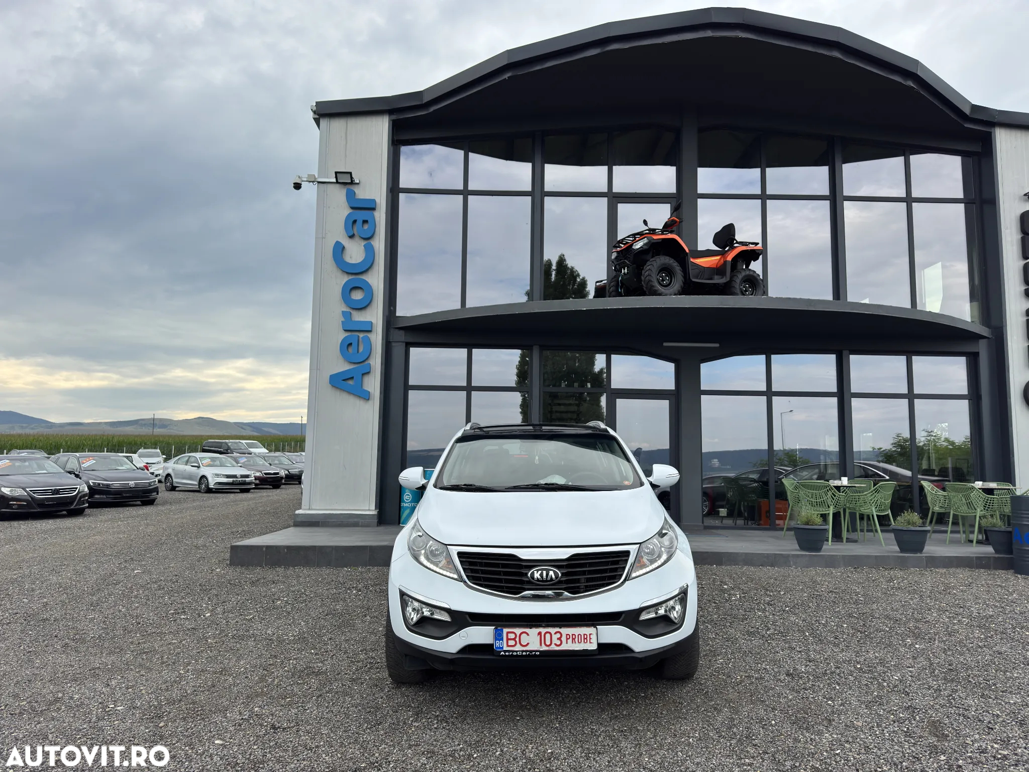 Kia Sportage 2.0 CRDI 2WD Spirit - 2