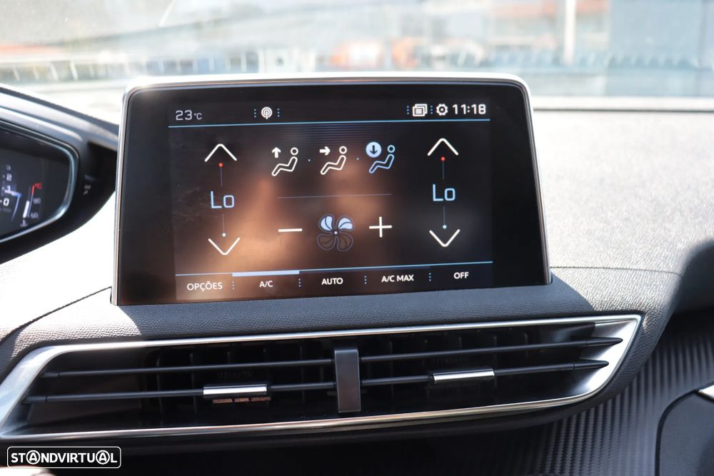Peugeot 5008 BlueHDI 130 EAT8 Active - 22