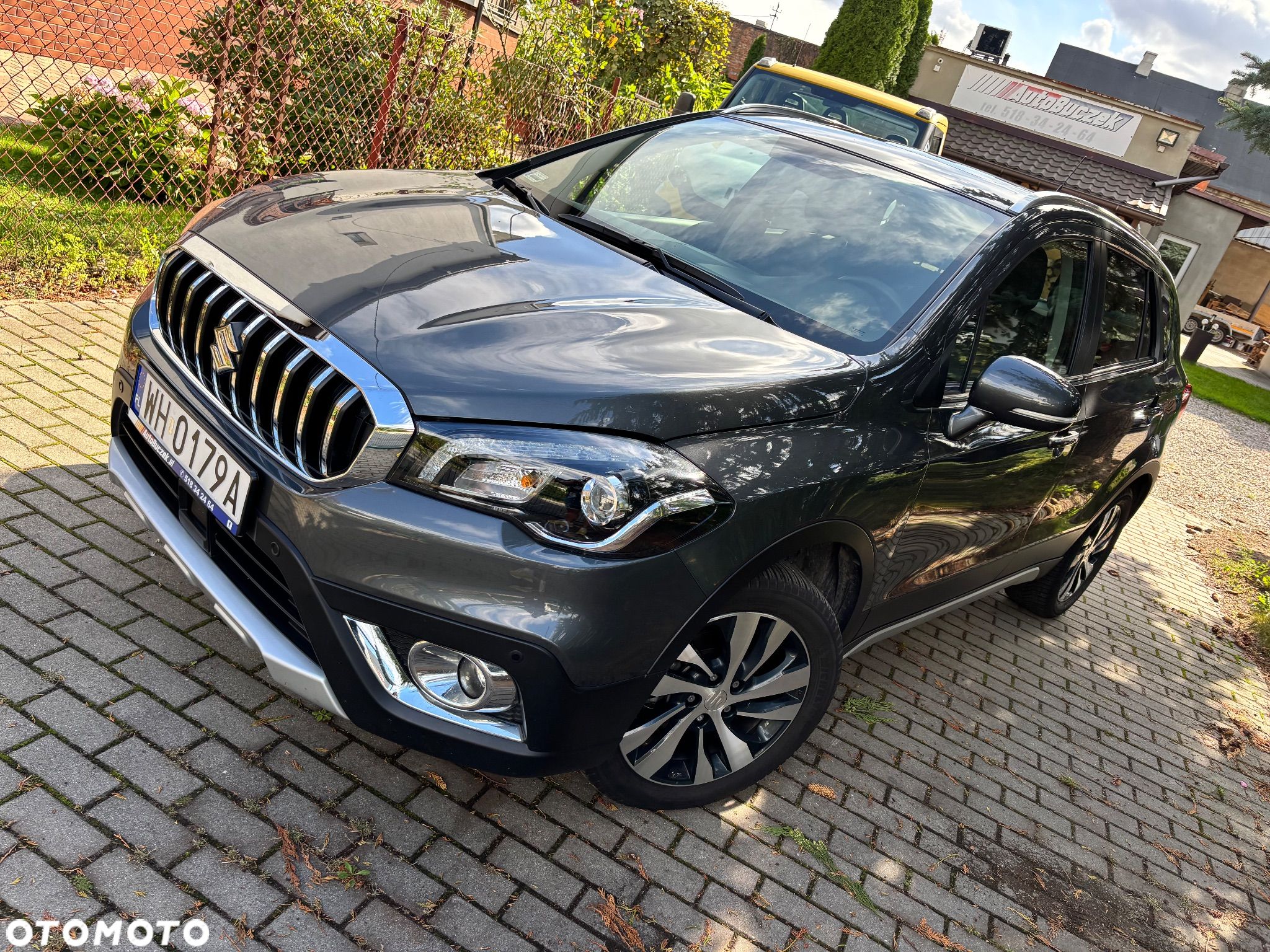 Suzuki SX4 S-Cross 1.4 SHVS Elegance Sun 4WD - 1