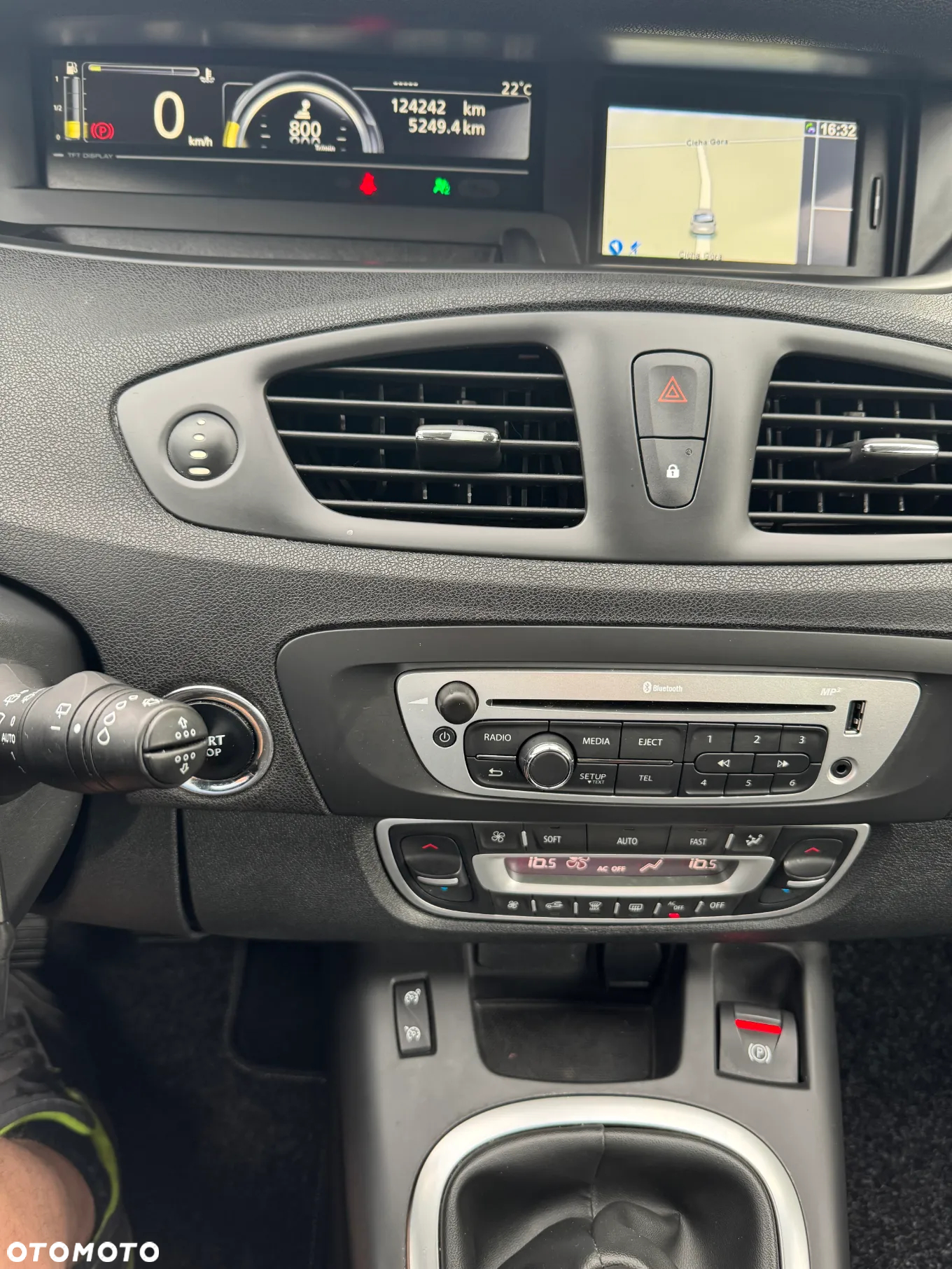 Renault Scenic ENERGY TCe 130 S&S LIMITED - 9