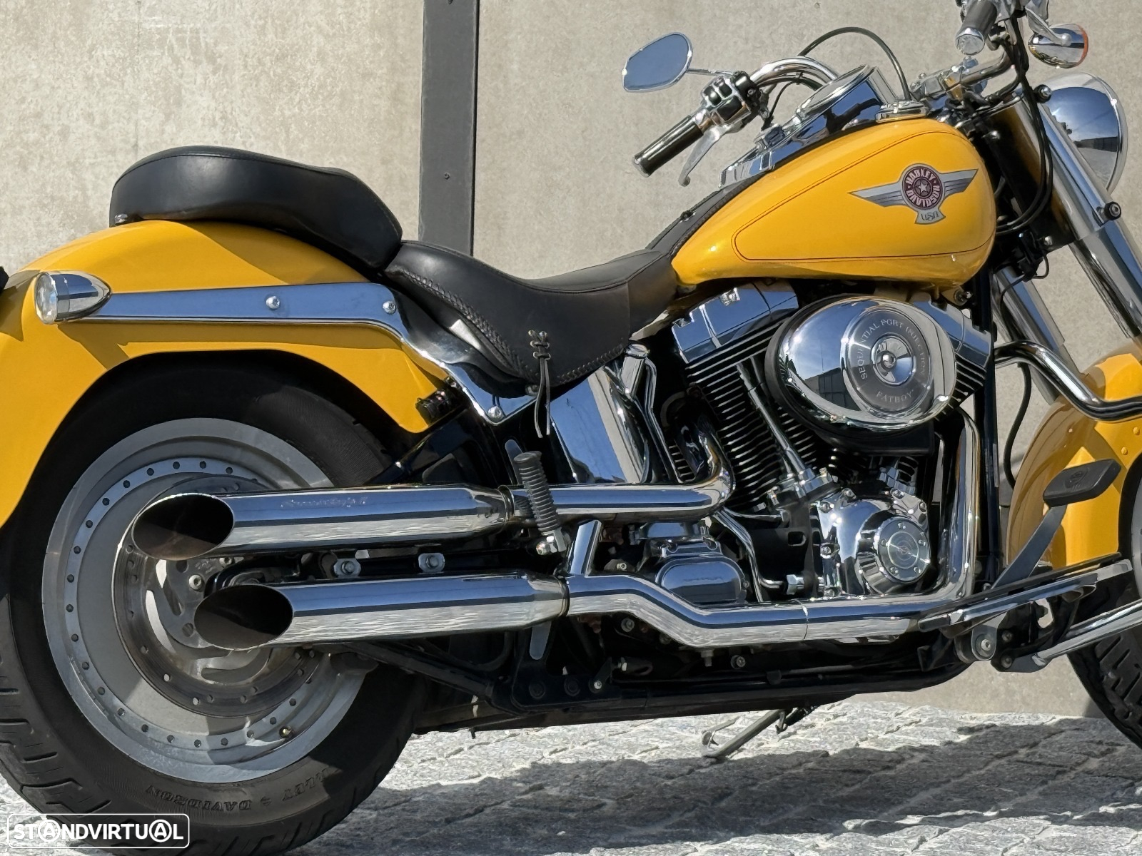 Harley-Davidson Fat Boy Fatboy FLSTF 1450 Edição Yellow Pearl - 13