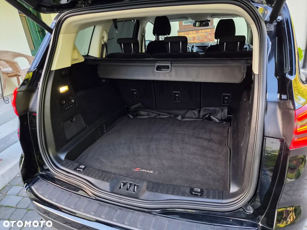 Ford S-Max 2.0 TDCi Titanium PowerShift - 19