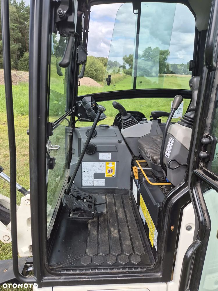 Caterpillar 301.8C - 7