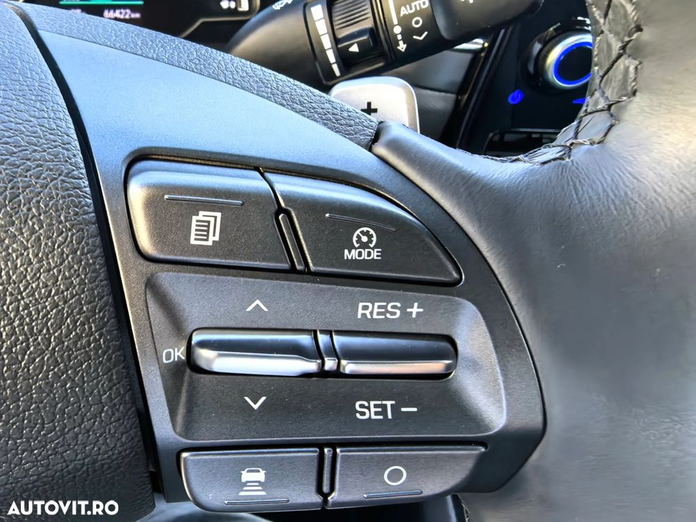 Hyundai IONIQ Plug-In 141CP Exclusive - 21