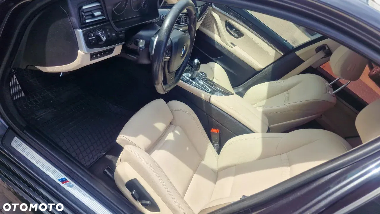 BMW Seria 5 528i xDrive Luxury Line - 9
