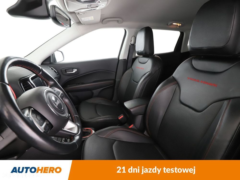 Jeep Compass - 10