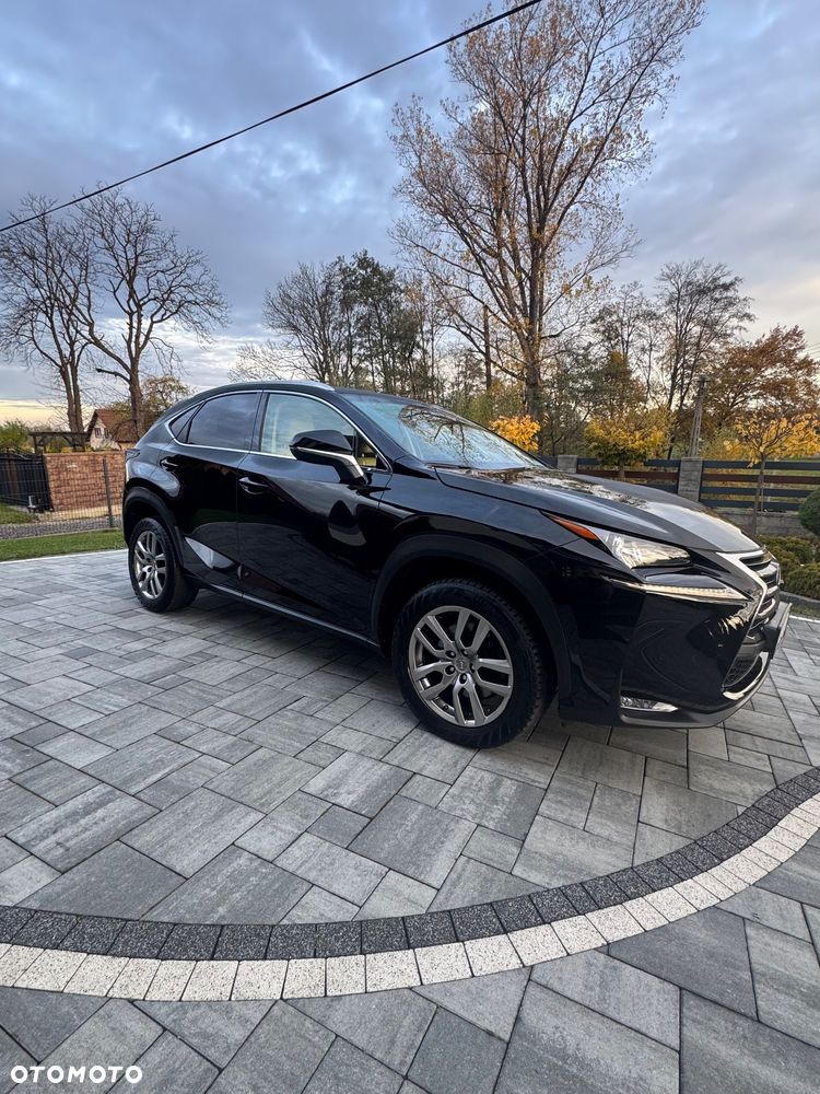 Lexus NX 200t Comfort AWD - 4
