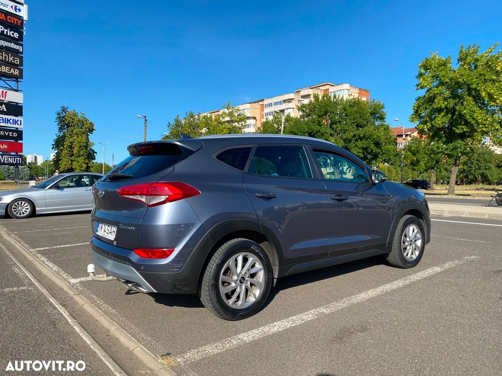 Hyundai Tucson 2.0 CRDI 2WD Style - 6