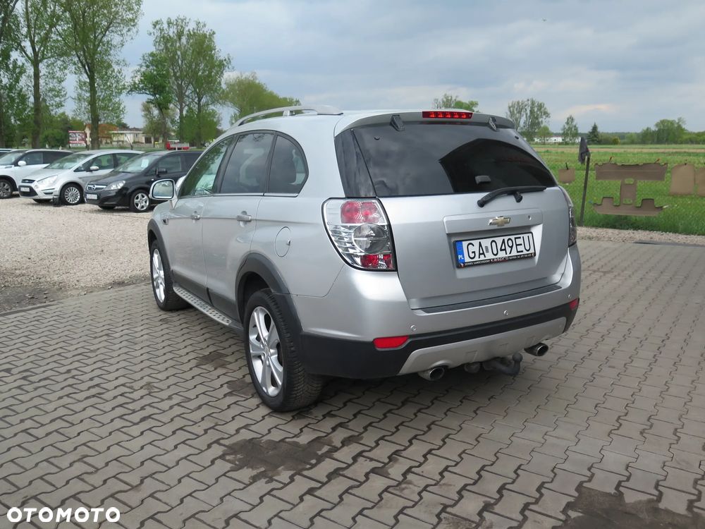 Chevrolet Captiva 2.2 4WD Automatik LTZ - 4