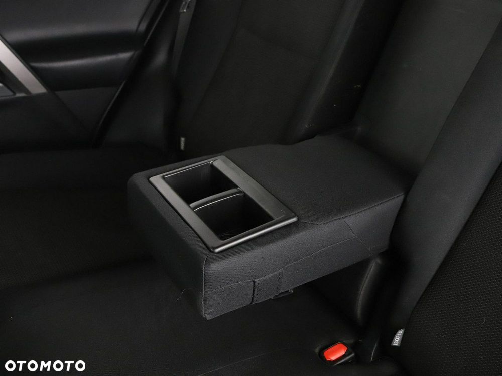 Toyota RAV4 2.5 4x2 Edition - 37