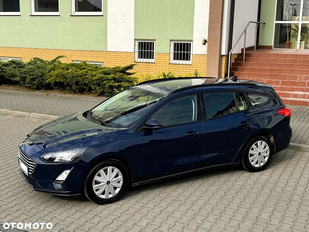 Ford Focus 1.0 EcoBoost Trend - 18