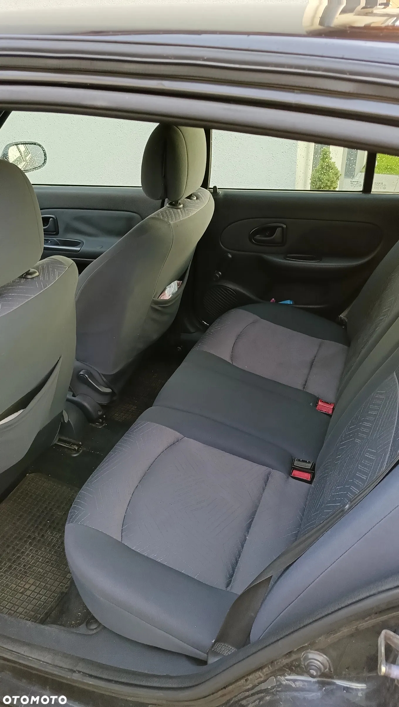 Renault Clio 1.4 16V Pack Dynamique - 8